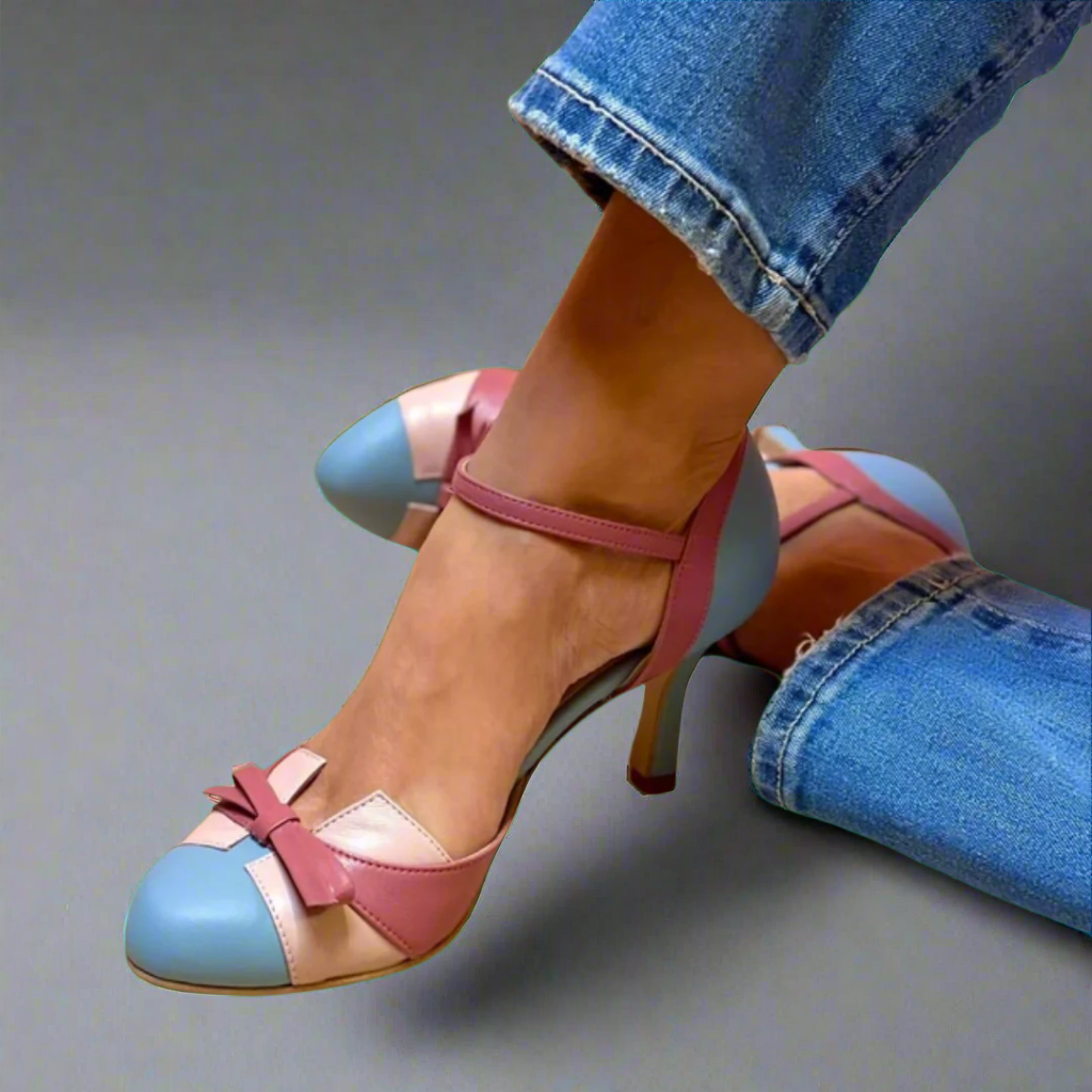 Kaat  | Colorful high heel shoe