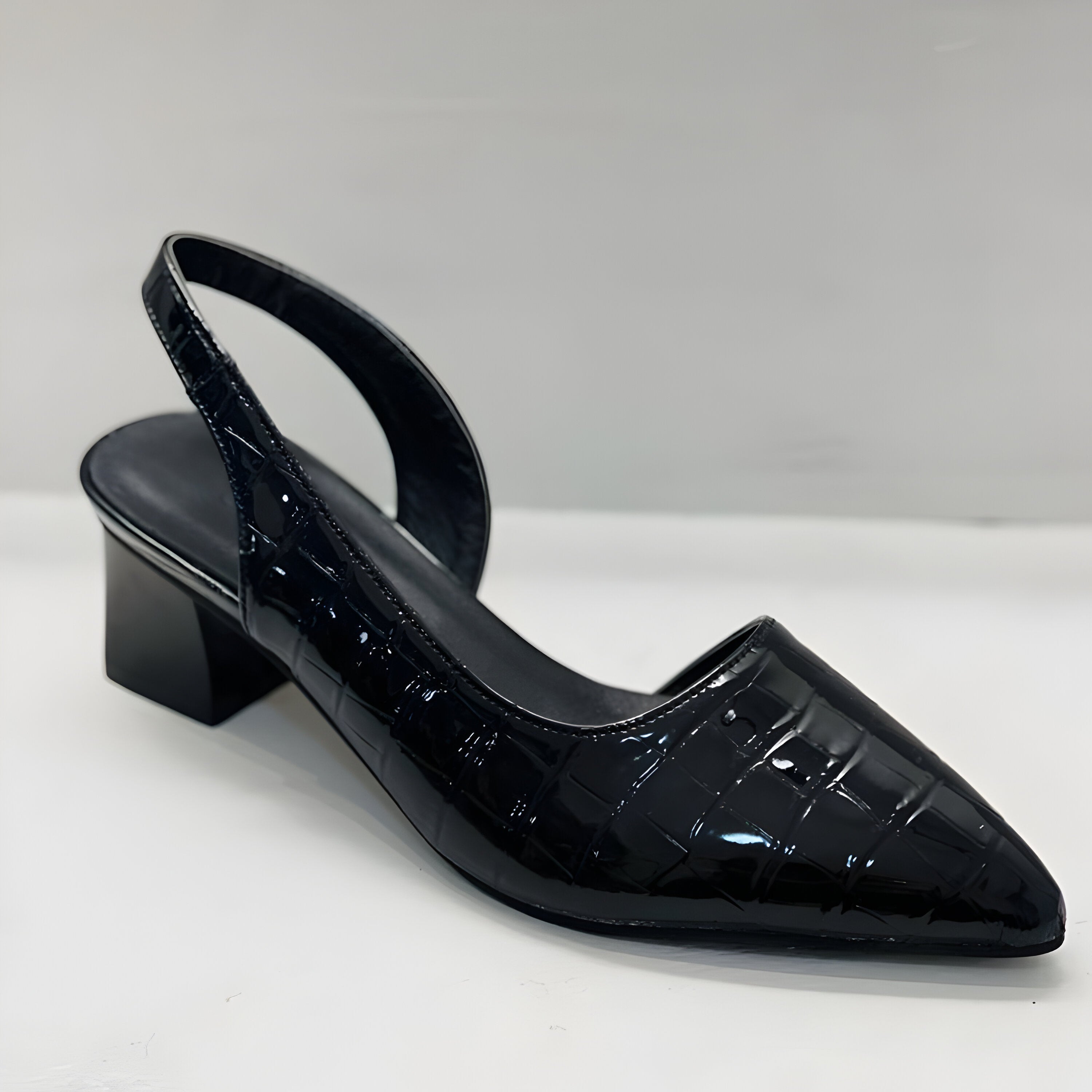 Linn | Croc-Embossed Slingback Heels