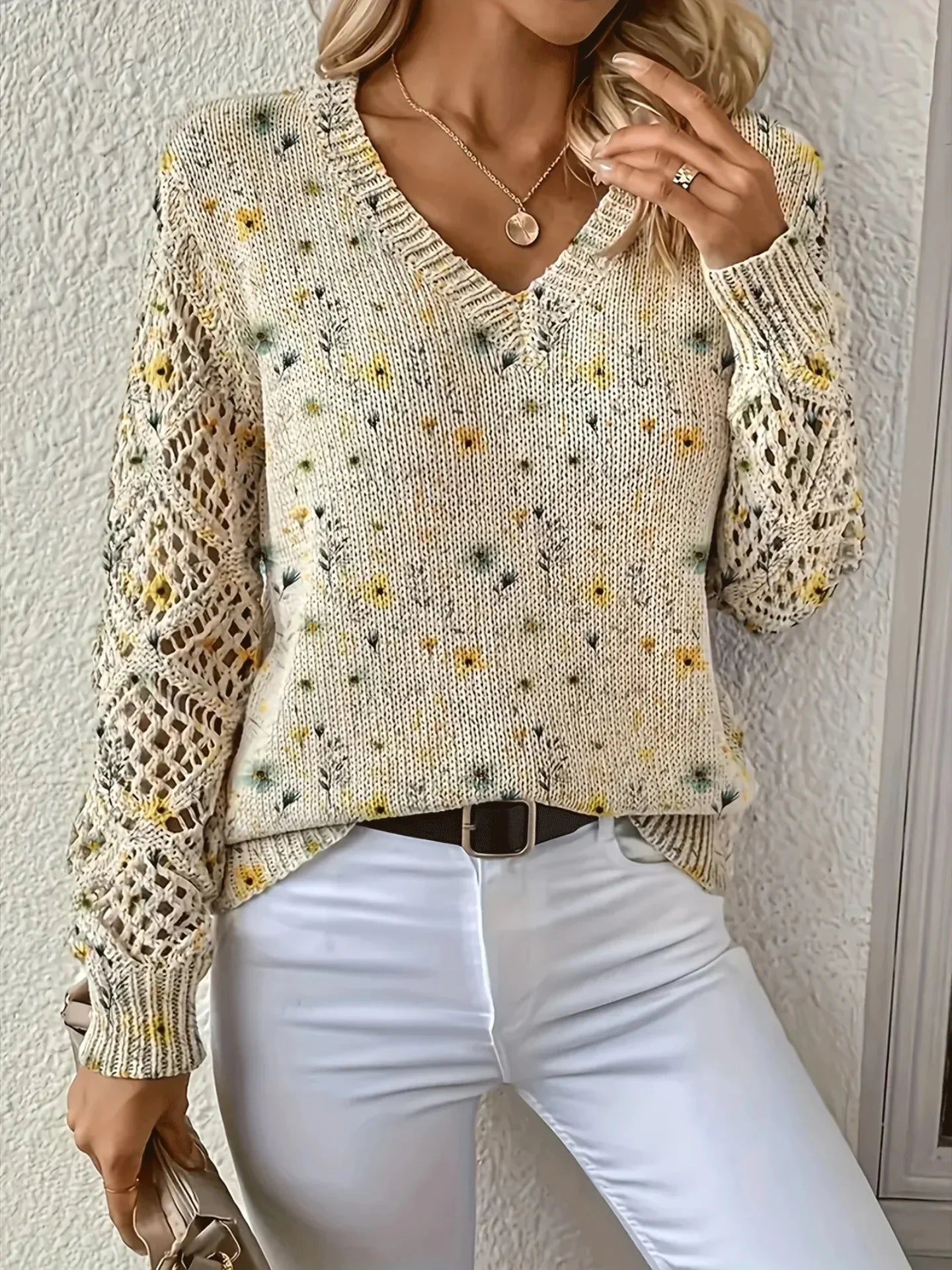 Trista | Elegant Floral Pullover
